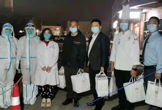 抗疫馳援，我們?cè)谛袆?dòng)： 協(xié)會(huì)會(huì)員單位-內(nèi)蒙古女神餐飲娛樂有限公司